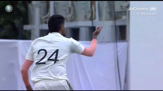 Harshit Rana brings back flying-kiss celebration during Duleep Trophy 